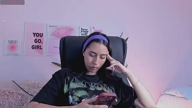 MissSussy online show from 01.04.25
