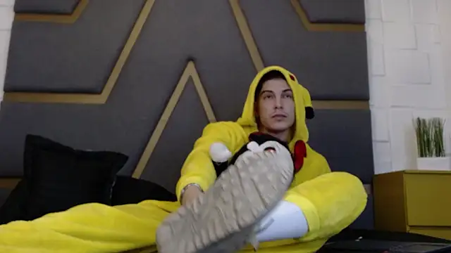 Snapshot of Karimferrer chatting on 02.13.26 Karimferrer online show from 02.13.26