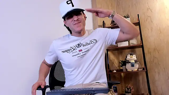 Snapshot of Karimferrer chatting on 03.09.26 Karimferrer online show from 03.09.26