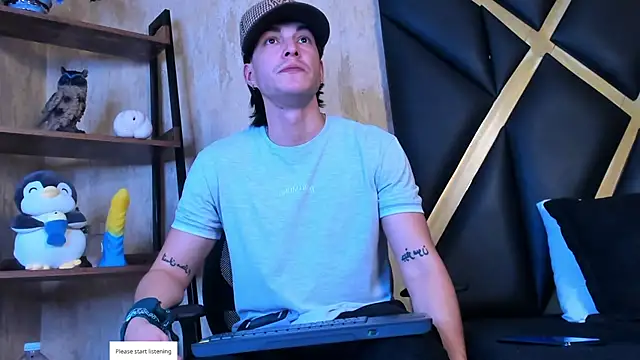 Snapshot of Karimferrer chatting on 03.17.26 Karimferrer online show from 03.17.26