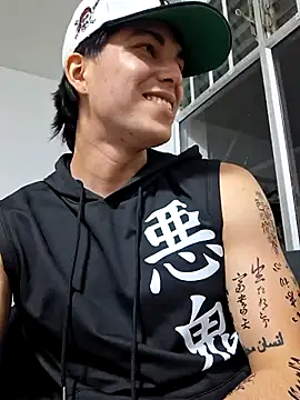 Snapshot of Karimferrer chatting on 04.01.26 Karimferrer online show from 04.01.26