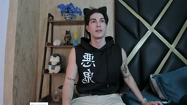 Snapshot of Karimferrer chatting on 04.06.26 Karimferrer online show from 04.06.26