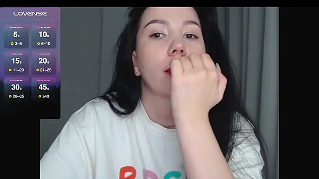 AlexaCruze online show from 10.09.25