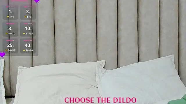 FreyaMoller online show from 09.22.25