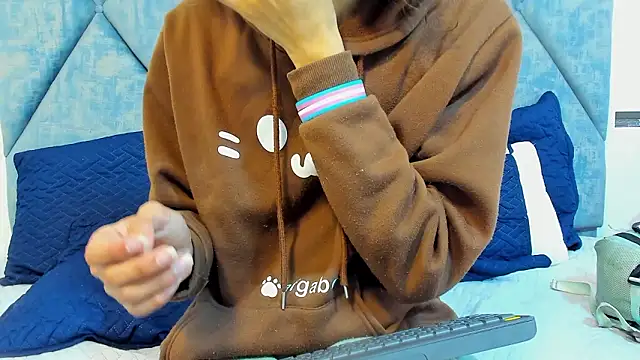 FreyaMoller online show from 01.19.26