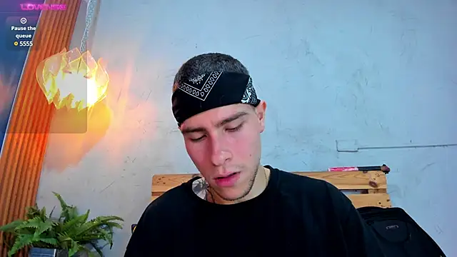 french sexx online show from 01.05.25