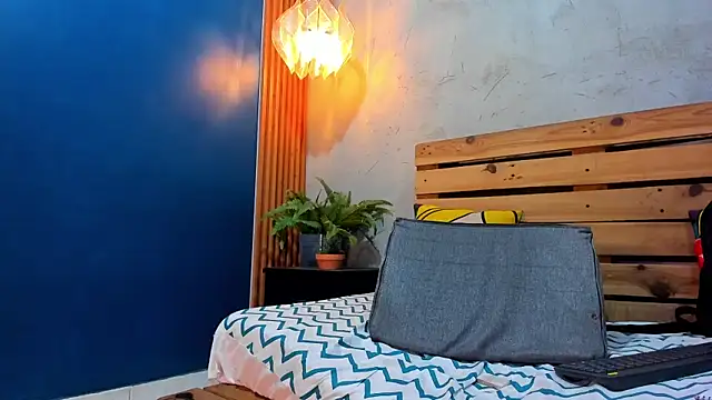 french sexx online show from 01.08.25