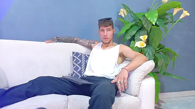 french sexx online show from 09.26.25