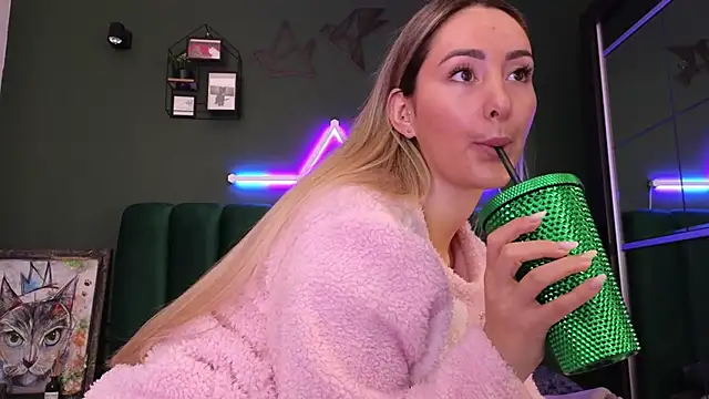 kimmie meow online show from 12.22.24