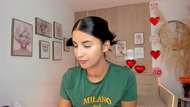 Kimm khalifa online show from 02.20.25