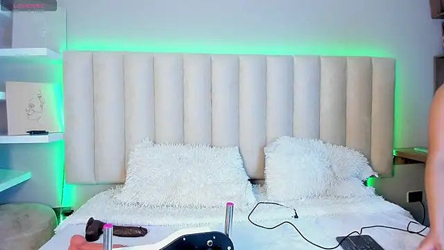 Sally  Walker online show from 10.07.25