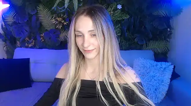 Snapshot of Horny_Blond chatting on 12.16.24 Horny Blond online show from 12.16.24