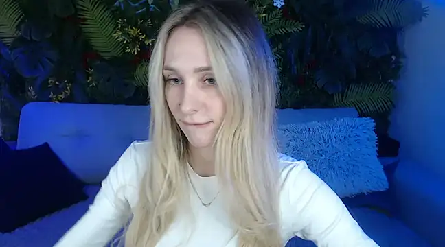 Snapshot of Horny_Blond chatting on 01.27.25 Horny Blond online show from 01.27.25