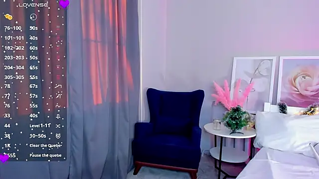 Elis Fox online show from 01.08.25