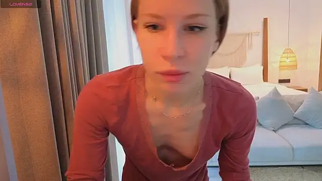 Elis Fox online show from 12.20.25