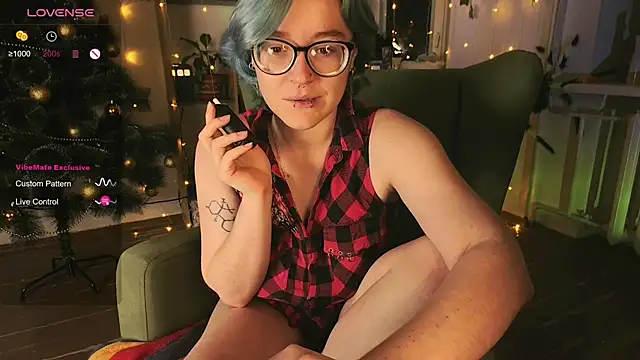 alisahug online show from 12.06.24