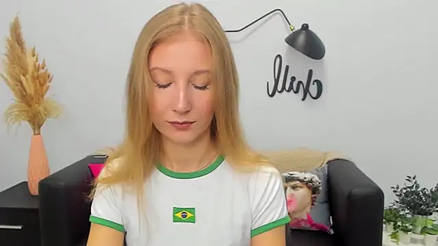 LolaWilsons online show from 09.20.25