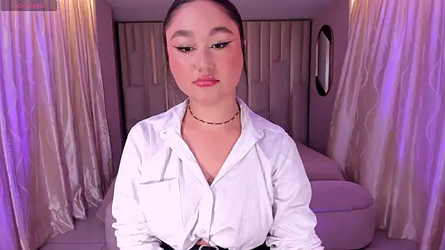 SamanthaConnor  online show from 12.20.24