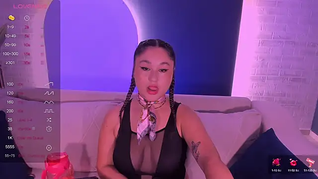 SamanthaConnor  online show from 01.25.25