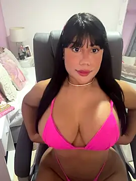 AshleyFerrer online show from 10.27.25