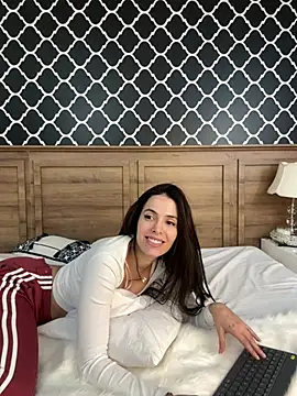 Amber Rush  online show from 02.02.25