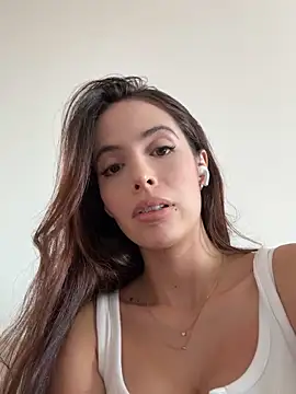 Amber Rush  online show from 09.30.25