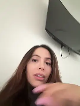 Amber Rush  online show from 10.15.25