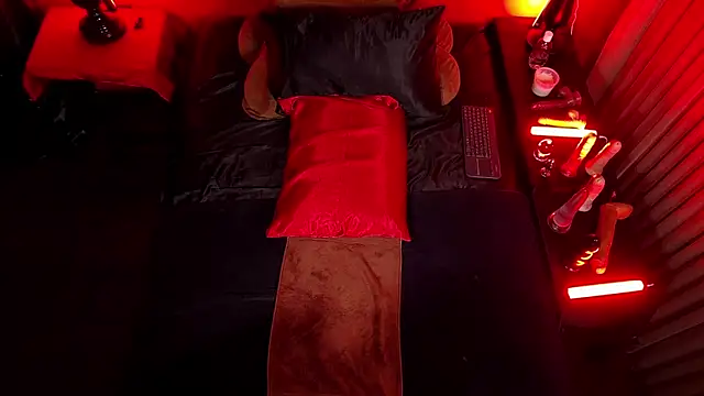 JenniferCD online show from 02.25.25