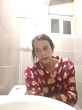 Snapshot of alexxa_dirty chatting on 12.22.24 alexxa dirty online show from 12.22.24