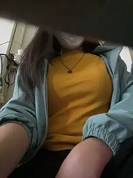 Snapshot of Tuongvy05 chatting on 01.17.25 Tuongvy05 online show from 01.17.25