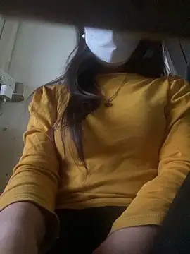 Snapshot of Tuongvy05 chatting on 01.22.25 Tuongvy05 online show from 01.22.25