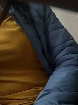 Snapshot of Tuongvy05 chatting on 02.24.25 Tuongvy05 online show from 02.24.25