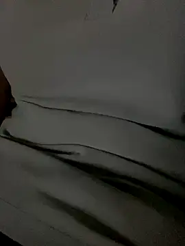 Snapshot of Tuongvy05 chatting on 10.22.25 Tuongvy05 online show from 10.22.25