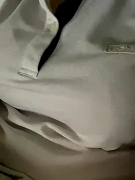 Snapshot of Tuongvy05 chatting on 10.23.25 Tuongvy05 online show from 10.23.25