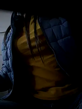 Snapshot of Tuongvy05 chatting on 12.03.25 Tuongvy05 online show from 12.03.25