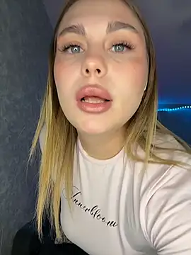 Evaaa Babiesss online show from 03.26.26