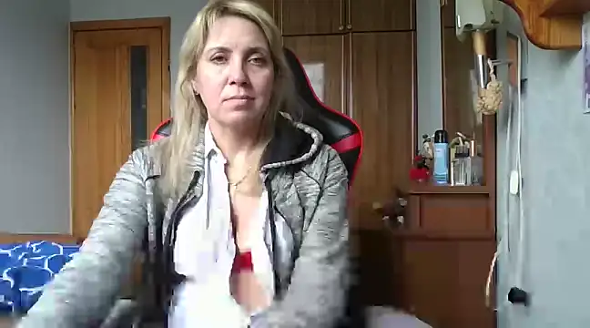 IrinaB1 online show from 03.03.25