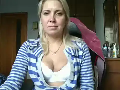 IrinaB1 online show from 10.05.25