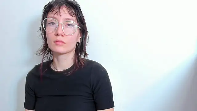 lizzy davis 1 online show from 10.11.25