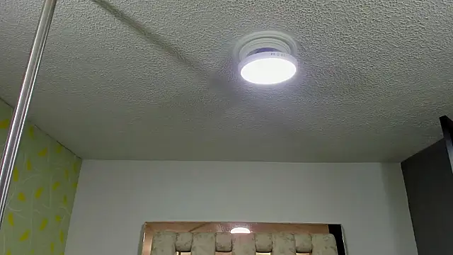 Snapshot of NikolPervertUnlimit chatting on 02.10.26 NikolPervertUnlimit online show from 02.10.26