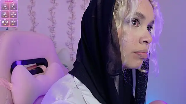 Haelycute online show from 03.14.26