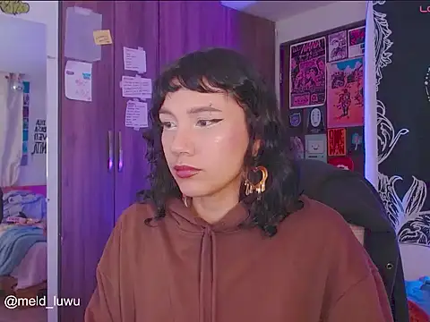 melissahowl online show from 11.12.25