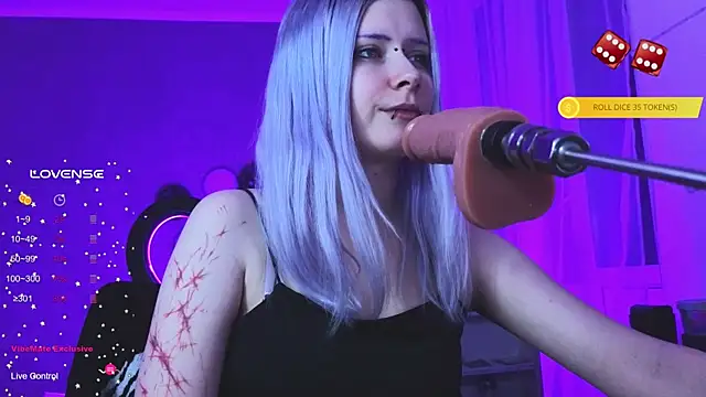 Snapshot of SpectraSirens chatting on 02.17.25 SpectraSirens online show from 02.17.25