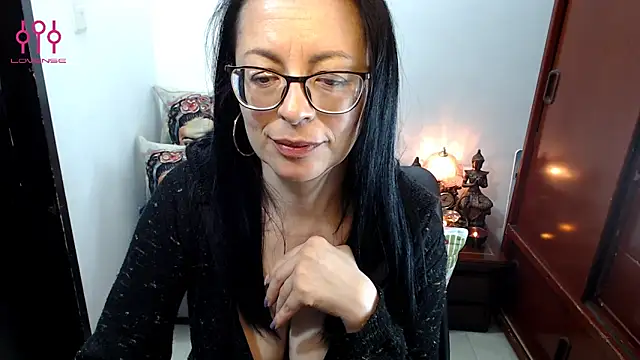 AnasstaciaEvans online show from 12.28.24