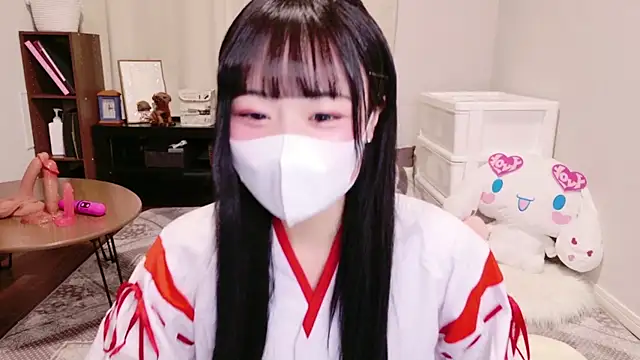 Snapshot of Mia--meow chatting on 12.31.24 Mia--meow online show from 12.31.24