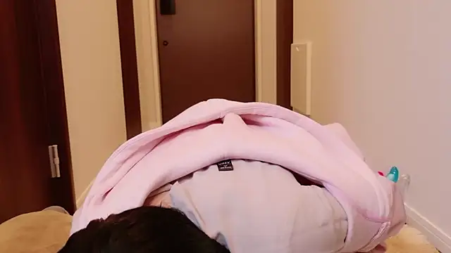 Snapshot of Mia--meow chatting on 01.13.25 Mia--meow online show from 01.13.25