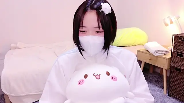 Snapshot of Mia--meow chatting on 02.12.25 Mia--meow online show from 02.12.25