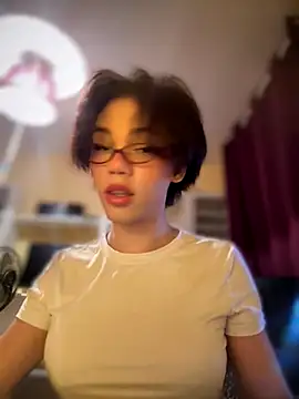 Snapshot of Carlita_cute chatting on 10.04.25 Carlita cute online show from 10.04.25