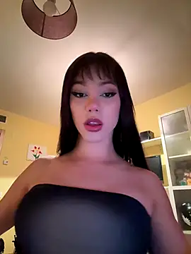 Snapshot of Carlita_cute chatting on 10.24.25 Carlita cute online show from 10.24.25