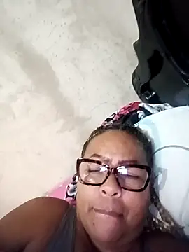 Snapshot of Afroditabichota chatting on 09.27.25 Afroditabichota online show from 09.27.25